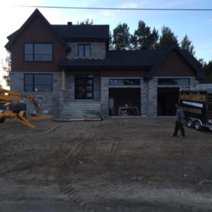 Installateur de gouttière sans joint - Gouttières Lanaudière